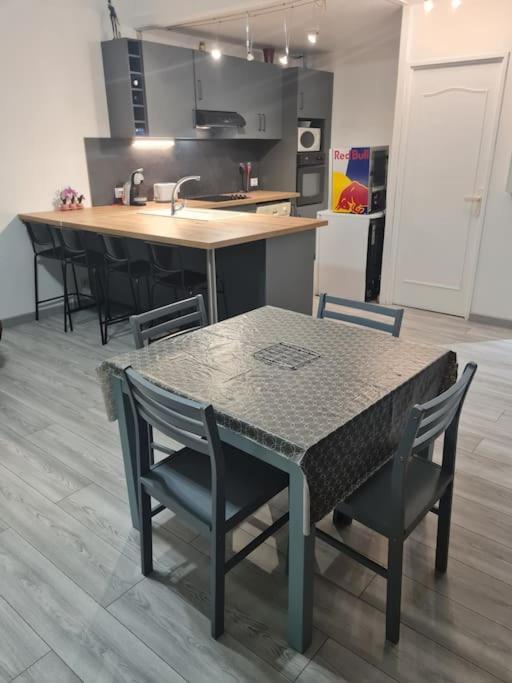 Appartement Le Beau Sejour à Poitiers Extérieur photo
